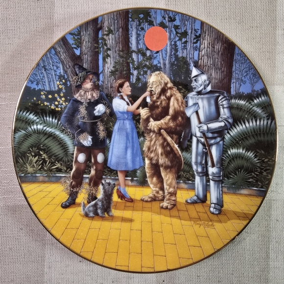 Knowles Other - Wizard of Oz Collectible Plate "I Even Scare Myself" The Cowardly Lion